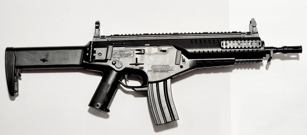 Beretta ARX160  6 mm, 0,5 Joule, Elektrische Airsoft Gewehr, schwarz, ab 14 Jahren