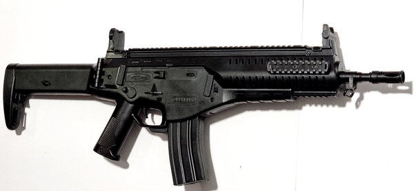 Beretta ARX160  6 mm, 0,5 Joule, Elektrische Airsoft Gewehr, schwarz, ab 14 Jahren