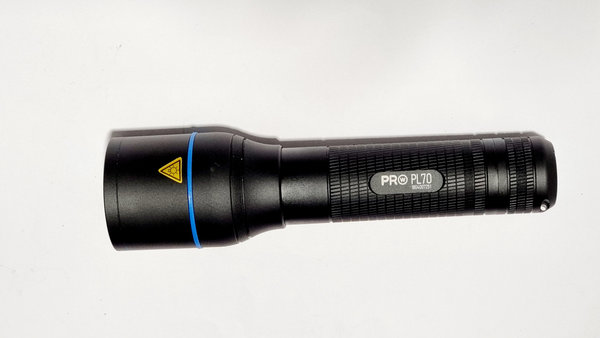 Walther Pro PL70 LED Taschenlampe max.935 Lumen schwarz