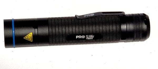 Walther PRO SL66r  Taktische Taschenlampe, max. 950 Lumen mit Clip, Wasserdicht bis 15 m