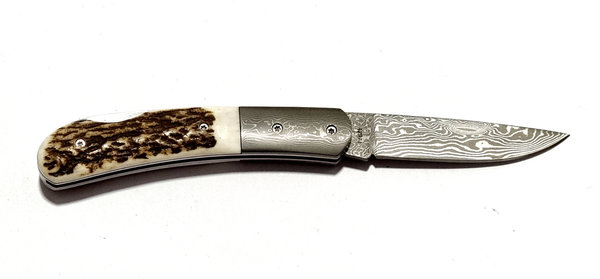 Haller Damast -Taschenmesser mit Hirschhorngriff , Klingenlänge 70 mm