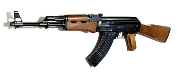 Kalshnikov AK47 Holzoptik 6mm - Airsoft Federdruck  Gewehr -  0,5 Joule